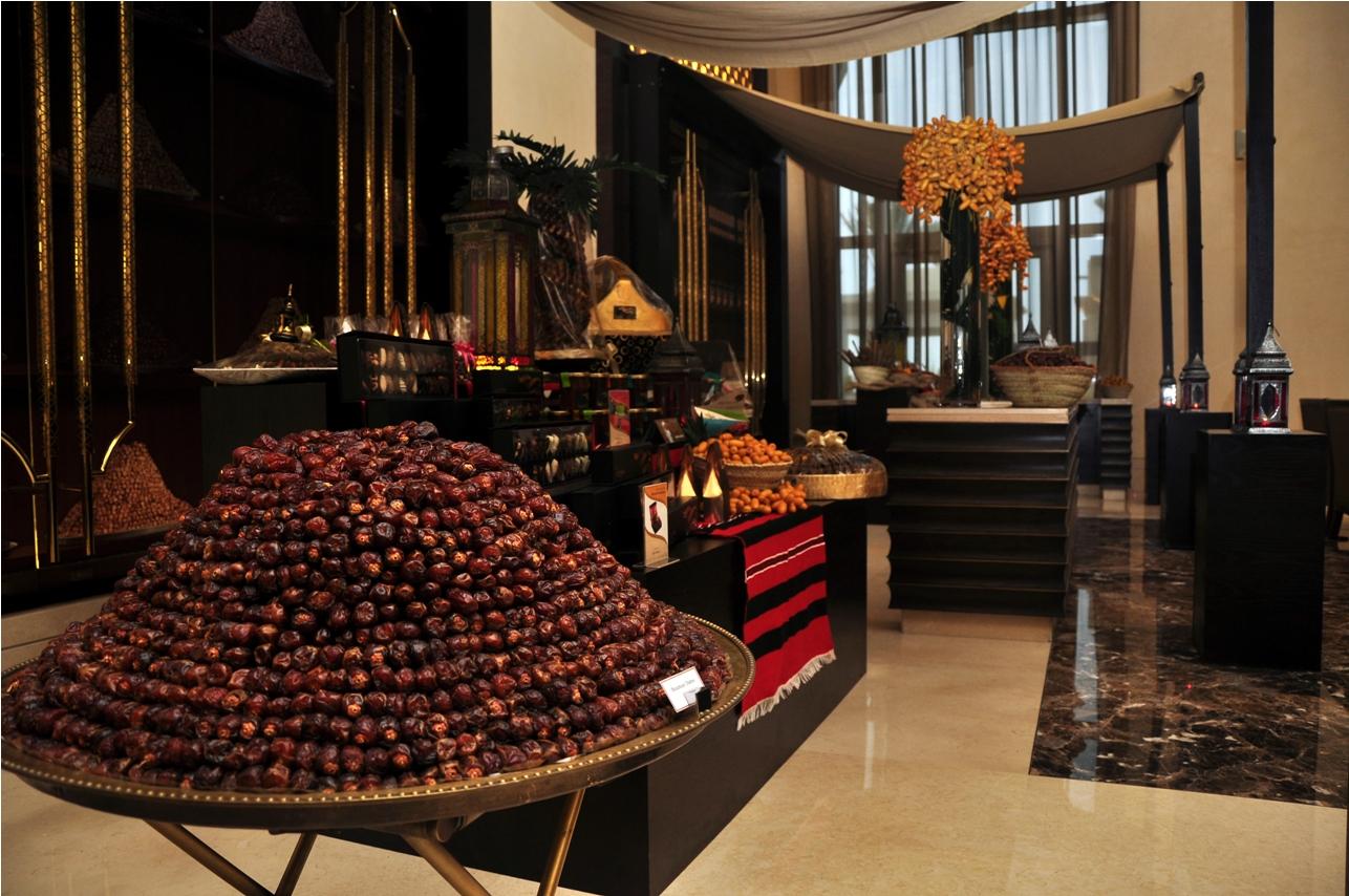 Hotel Anantara Eastern Mangroves Abu Zabi Zewnętrze zdjęcie The lobby of the Ritz-Carlton, DIFC
