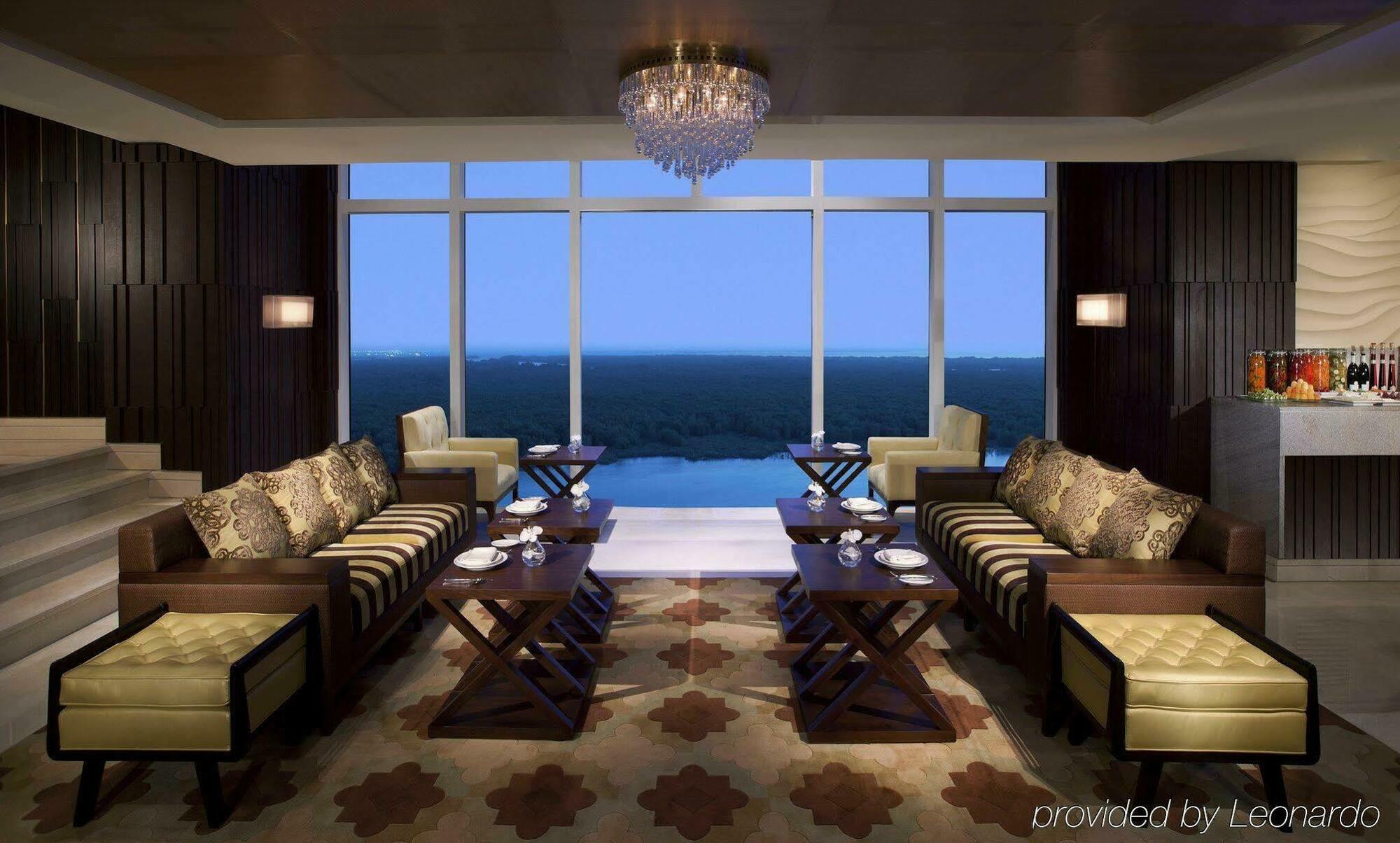 Hotel Anantara Eastern Mangroves Abu Zabi Zewnętrze zdjęcie The Club Lounge at the Ritz-Carlton, Dubai